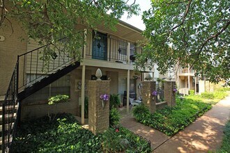 4605 N Pennsylvania Ave in Oklahoma City, OK - Building Photo - Building Photo
