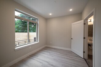 3731 Brandywine St-Unit -B in Philadelphia, PA - Building Photo - Building Photo
