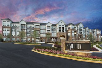 The Sutton Apartments in Woodbridge, VA - Foto de edificio - Building Photo