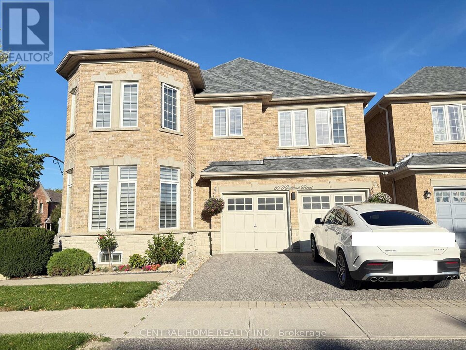 39 Kentland St in Markham, ON - Building Photo