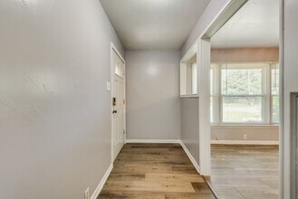 1014 W Belden St in Sherman, TX - Building Photo - Building Photo