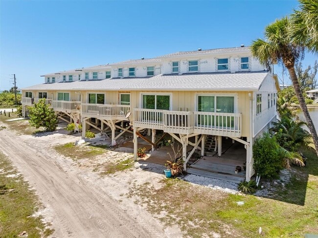 9400 LITTLE GASPARILLA Is in Boca Grande, FL - Building Photo - Building Photo