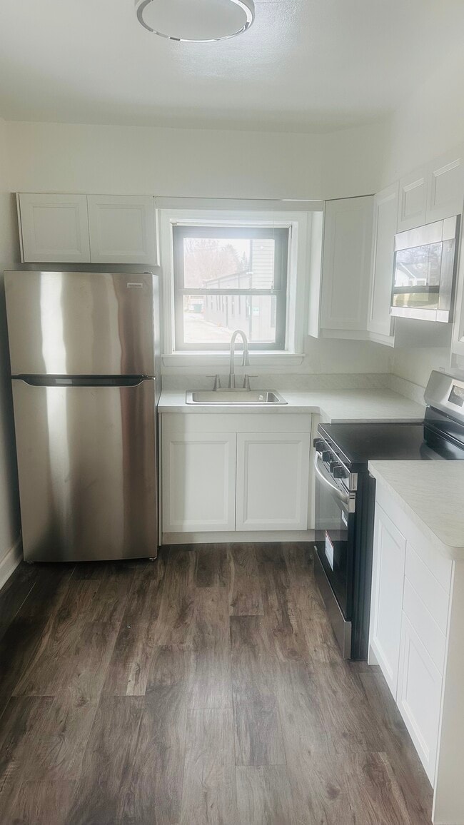 N49W5593 Portland Rd, Unit #1