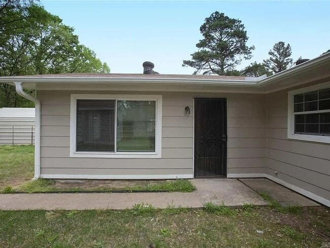 property at 6724 Carolina Dr