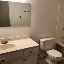 2350 Heather Way in Lexington, KY - Building Photo - Building Photo