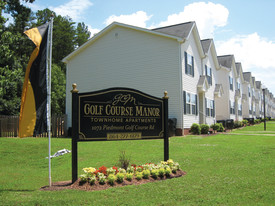 Oaktree Apartments