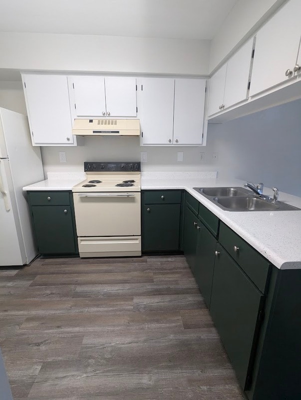 property at 2348 Horne Ave