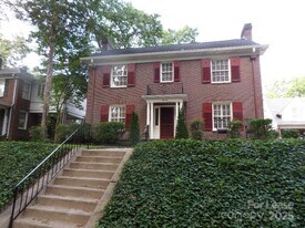 1614 Dilworth Rd E in Charlotte, NC - Building Photo