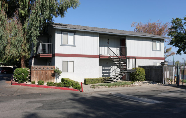 The Landings Edge in Lemoore, CA - Foto de edificio - Building Photo