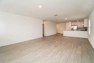 5924 Sunset Song Ln in Bulverde, TX - Building Photo - Building Photo