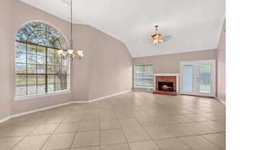 16003 Pebbleglen Dr in Houston, TX - Building Photo - Building Photo