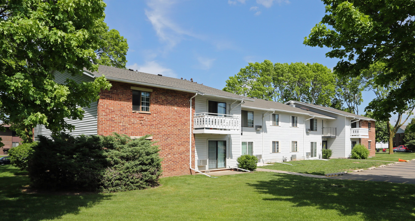 Virginia Village in Appleton, WI - Building Photo