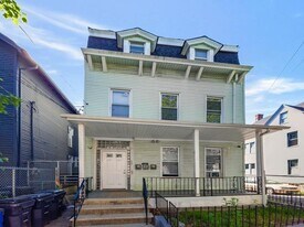 73 S 13th St in Newark, NJ - Building Photo