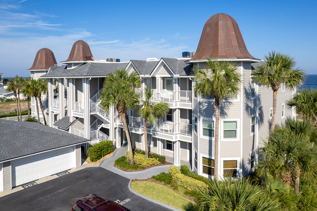 Le Chateau Of Atlantic Beach in Atlantic Beach, FL - Building Photo