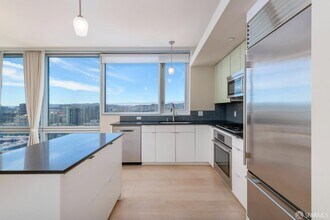 501 Beale St in San Francisco, CA - Building Photo - Building Photo