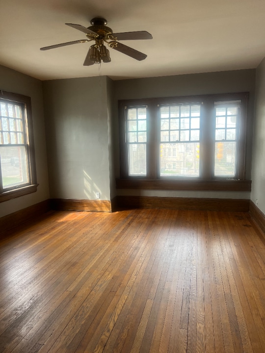 283 Park Ave W in Mansfield, OH - Building Photo