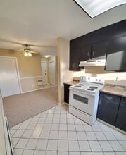 5328 54 St in Cold Lake, AB - Building Photo - Building Photo