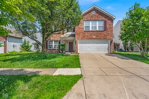 10187 Hatherley Way in Fishers, IN - Building Photo