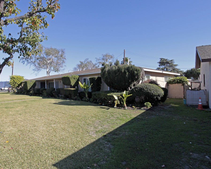 9712 Belfast Dr in Garden Grove, CA - Building Photo