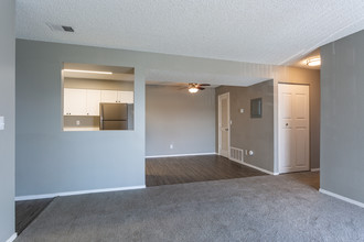 Western Hills in Colorado Springs, CO - Building Photo - Interior Photo