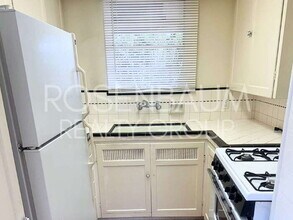 1713 N Village Dr in Tucson, AZ - Building Photo - Building Photo