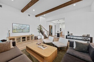 120 July Johnson Dr in Austin, TX - Building Photo - Building Photo