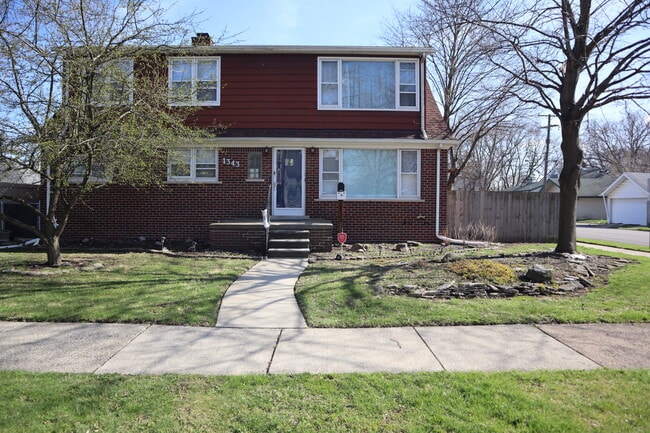 1343 Pagel Ave, Unit 2