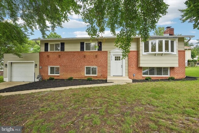 property at 1814 Ironton Dr