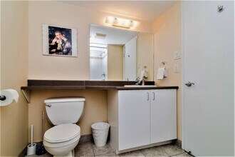 1255 Rue De Bullion, Unit SI ID1261832P in Montréal, QC - Building Photo - Building Photo