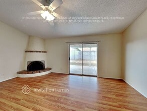246 W Kristal Way in Phoenix, AZ - Building Photo - Building Photo