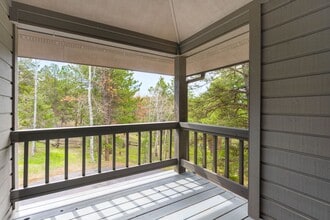23442 Pleasant Park Rd in Conifer, CO - Foto de edificio - Building Photo