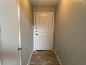 410 Shelmar Dr in Euless, TX - Building Photo - Building Photo