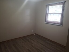 290 Garfield St in Holland, MI - Building Photo - Building Photo