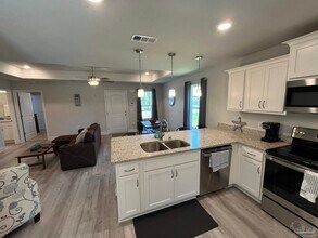 1949 Justice Cir in Gulf Breeze, FL - Building Photo - Building Photo