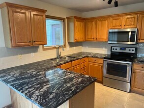 11913 Seven Pines Dr in Holland, MI - Building Photo - Building Photo