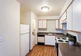 Jefferson Place Apartments in Woodland, WA - Building Photo - Building Photo