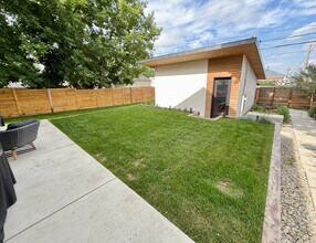 4465 Zenobia St in Denver, CO - Foto de edificio - Building Photo