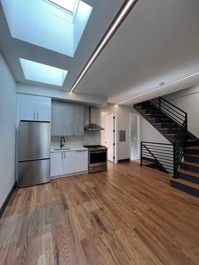 604 Palisade Ave, Unit 1