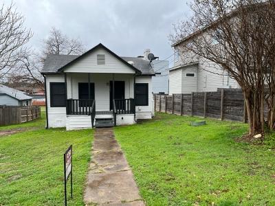 property at 1907 S L Davis Ave