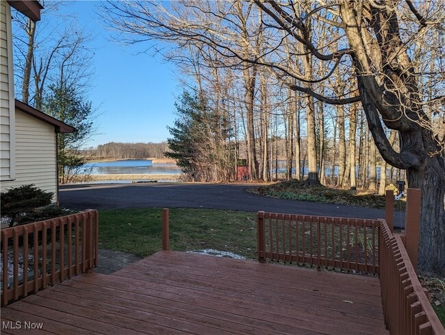 13807 Equestrian Dr in Burton, OH - Building Photo - Building Photo