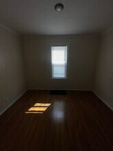 319 E Streicher St in Toledo, OH - Building Photo - Building Photo