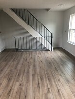 22 Amesbury St in Broomfield, CO - Building Photo