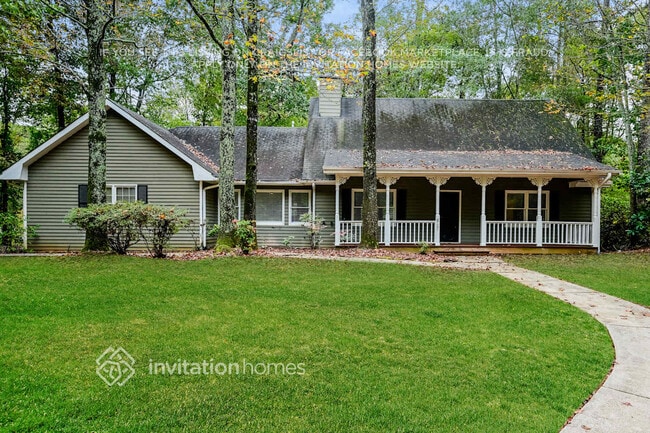 property at 4721 W Lake Dr SE