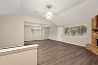 2411 Cypressvine Dr photo'