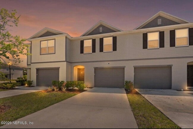 property at 3284 Penny Cove Ln