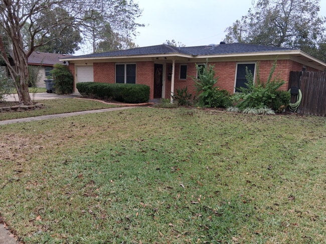 4606 Begonia St in Victoria, TX - Building Photo - Building Photo