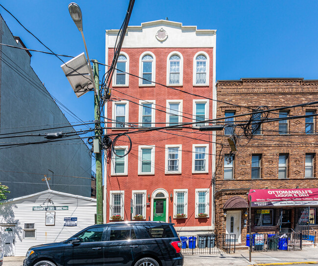 420 Monroe St in Hoboken, NJ - Building Photo - Building Photo