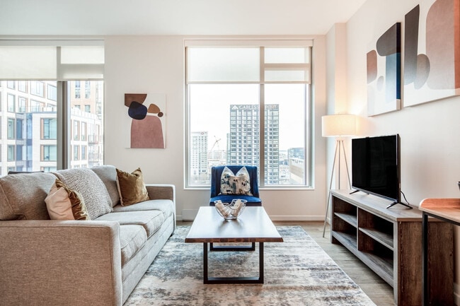 131 Seaport Blvd in Boston, MA - Building Photo - Building Photo