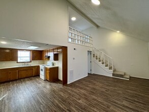 101 Adirondack Loop in Roland, OK - Building Photo - Building Photo