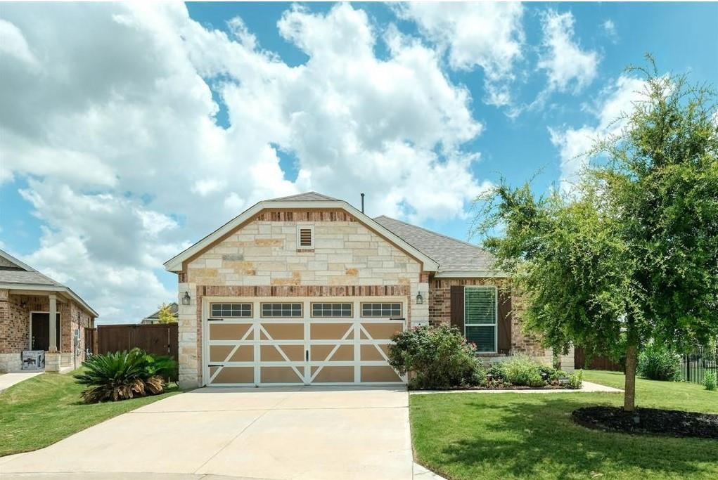 1008 Danish Cove in Hutto, TX - Building Photo